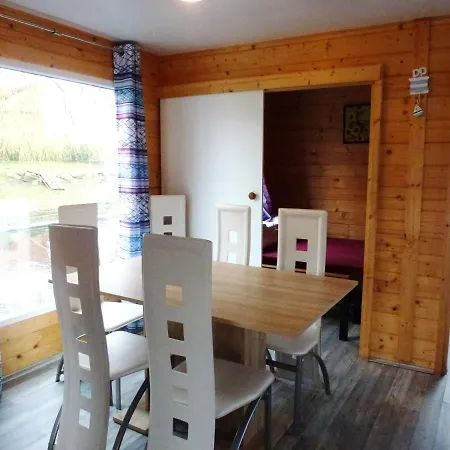 Hausboot Havelboot, Fuhrerscheinfrei! Fahren Bis 10 Personen, 6 Ubernachtungsplatze * 라테노브